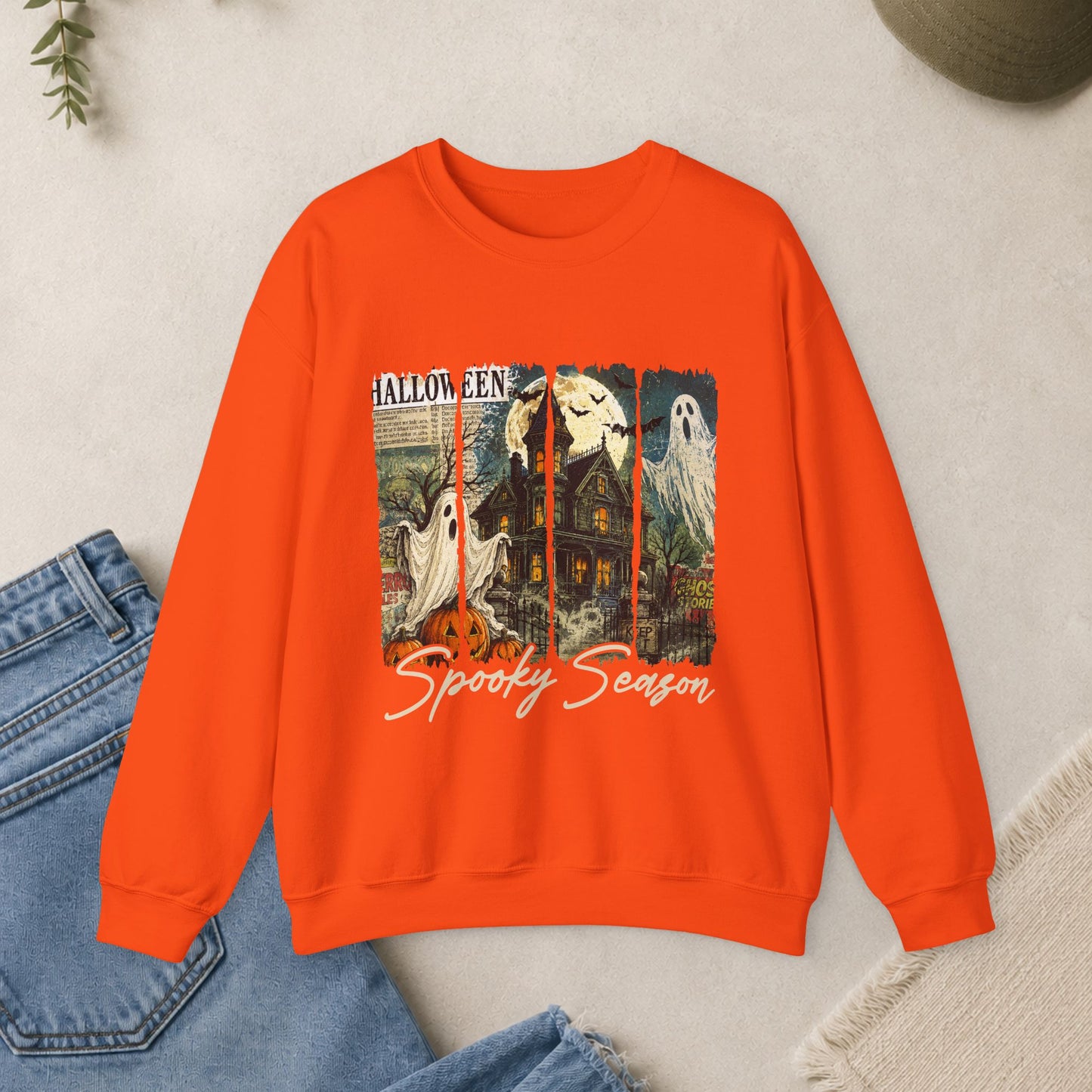 Vintage Halloween ghosts haunted house Sweatshirt | Spooky Season