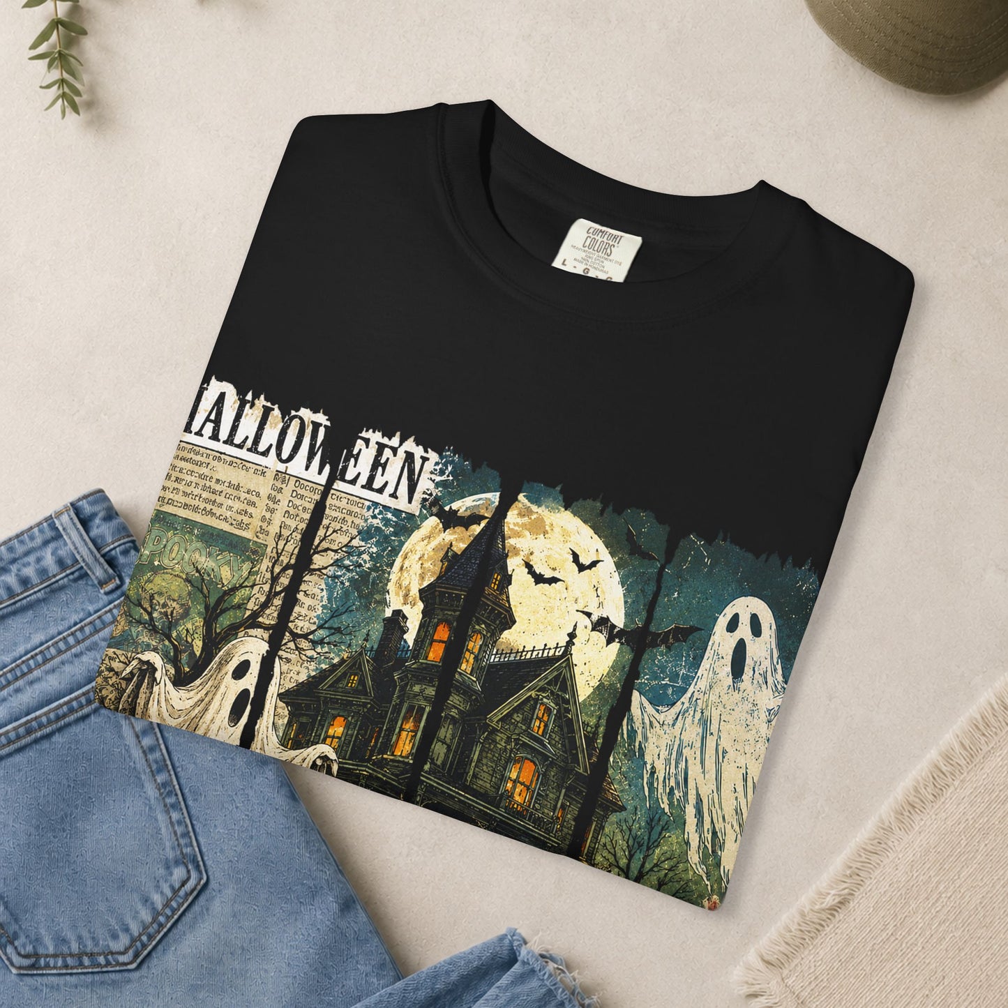 Spooky Season Halloween ghosts, haunted house T-Shirt