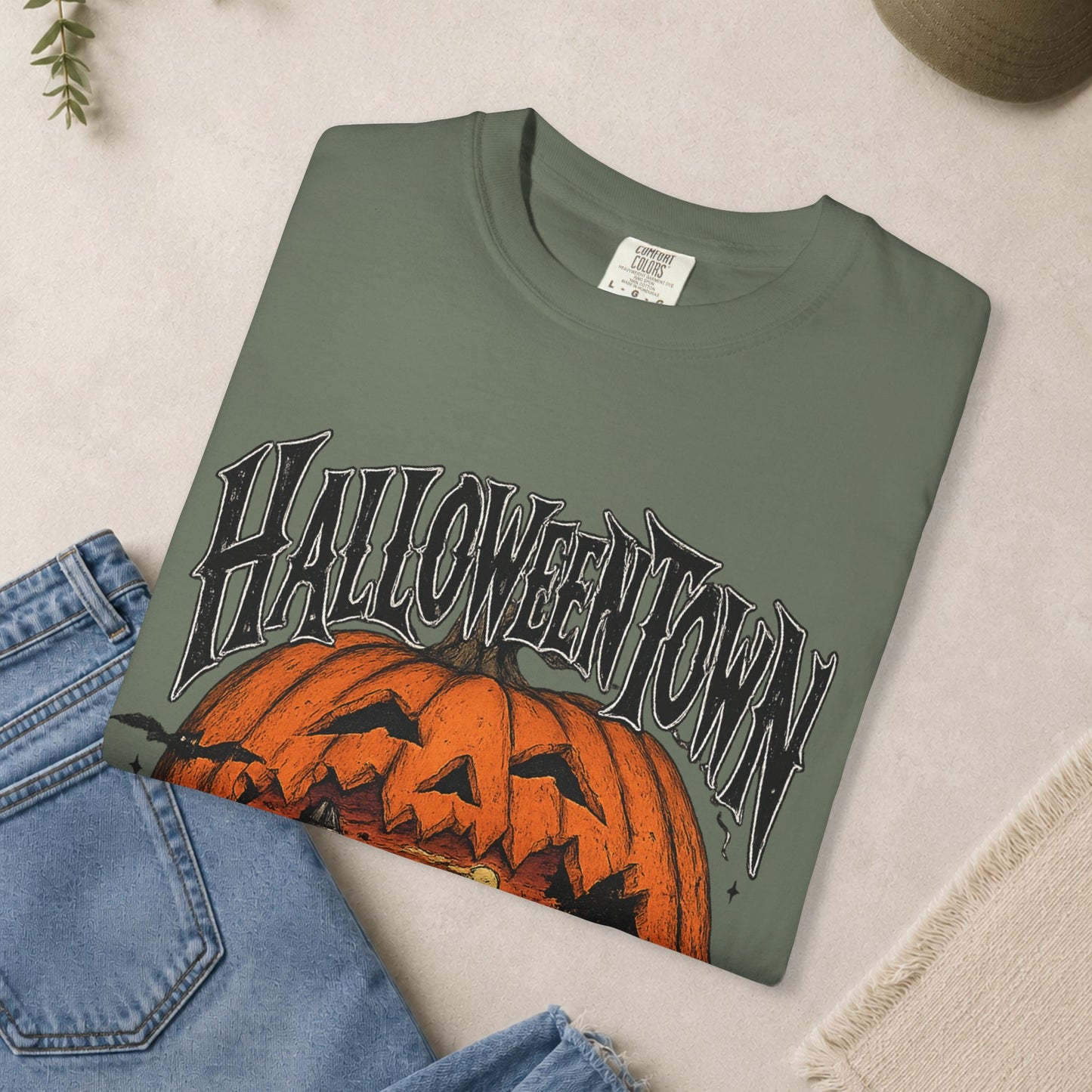 Comfort Colors Halloweentown East 1998 T-shirt,  pumpkin jack-o'-lantern scene T-Shirt