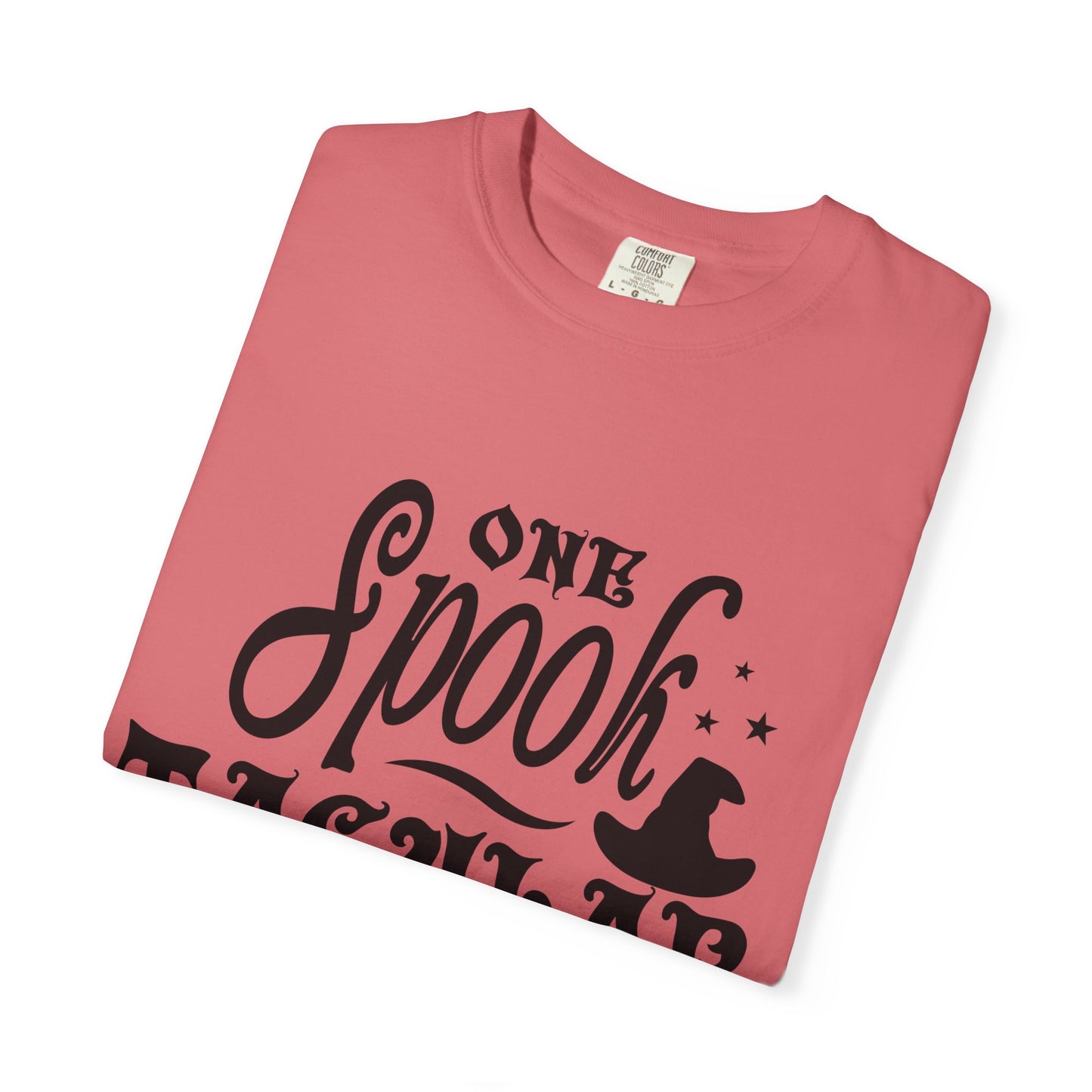 Spooktacular Mama T-Shirt – Halloween Witch Hat Mom Tee