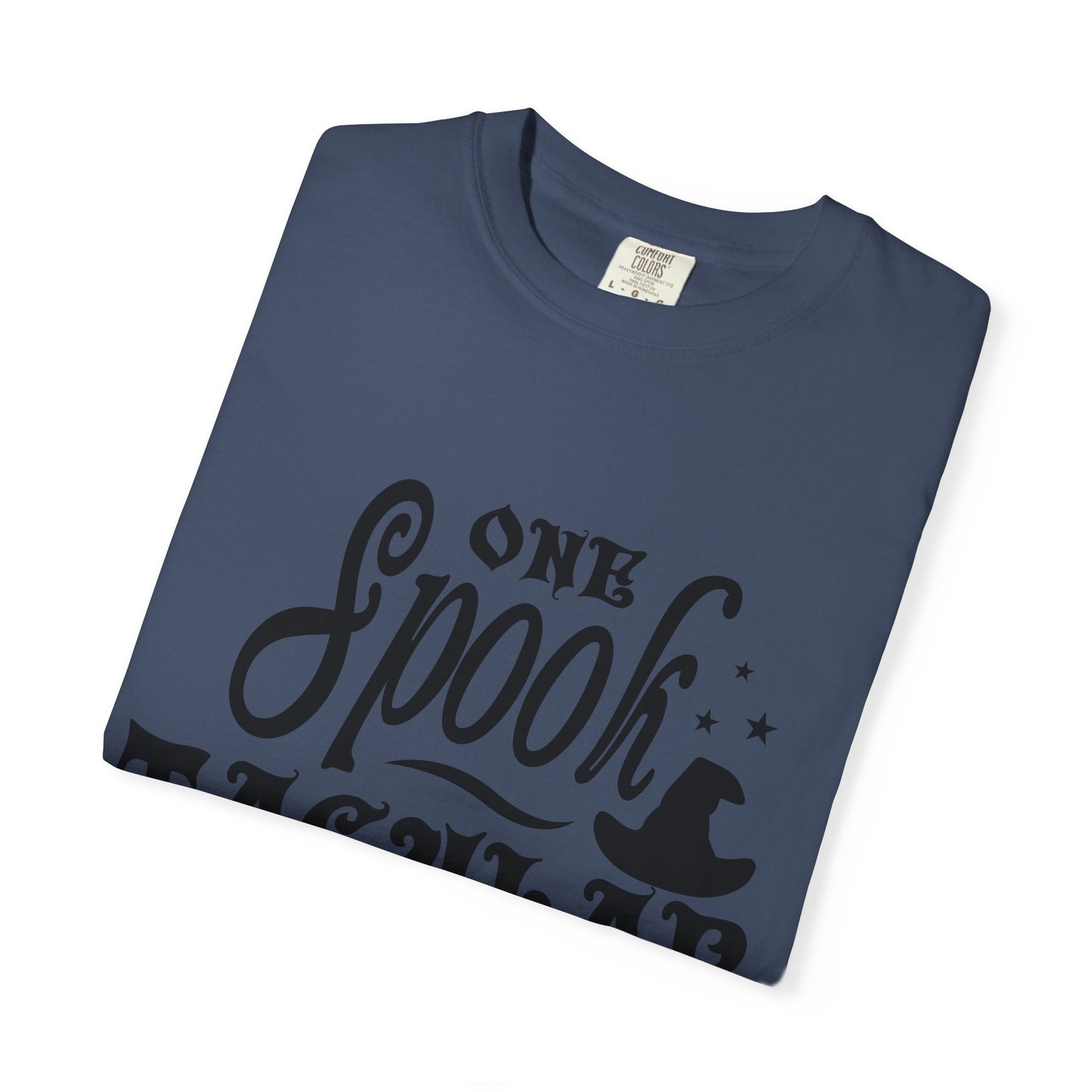 Spooktacular Mama T-Shirt – Halloween Witch Hat Mom Tee