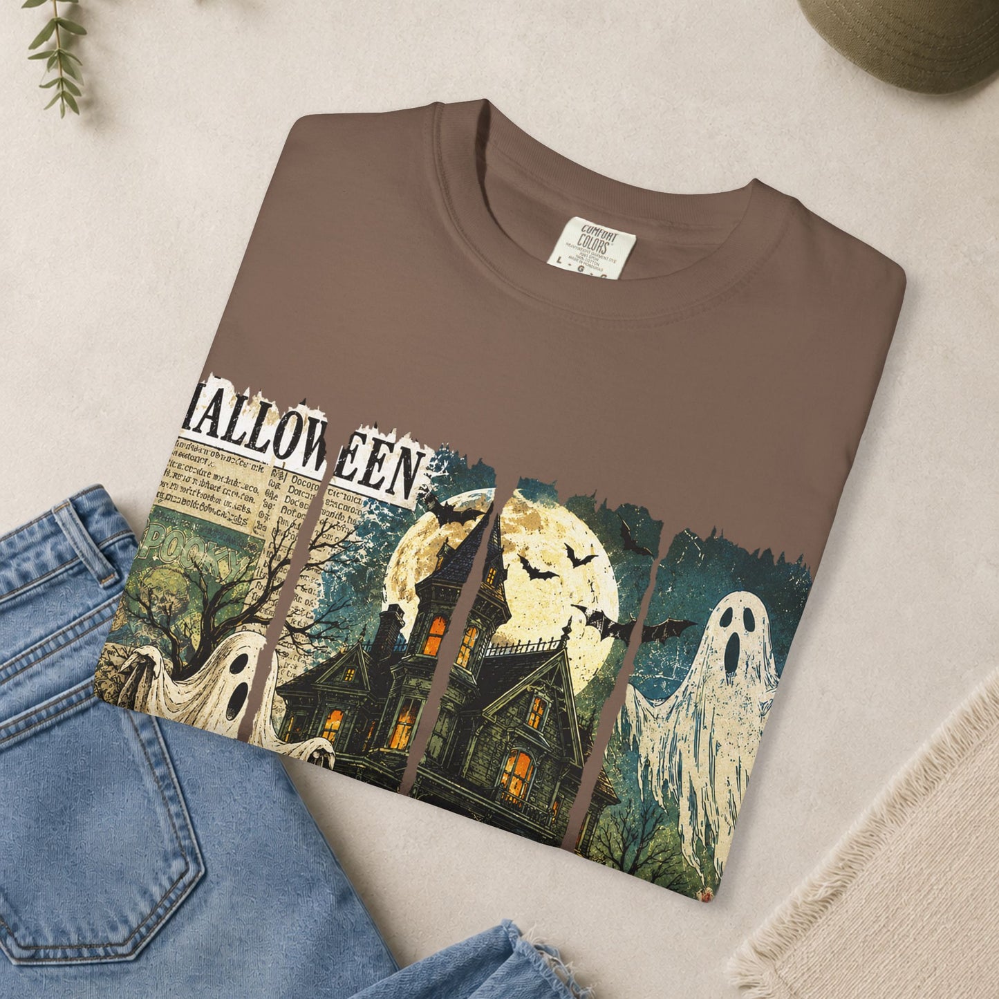 Spooky Season Halloween ghosts, haunted house T-Shirt