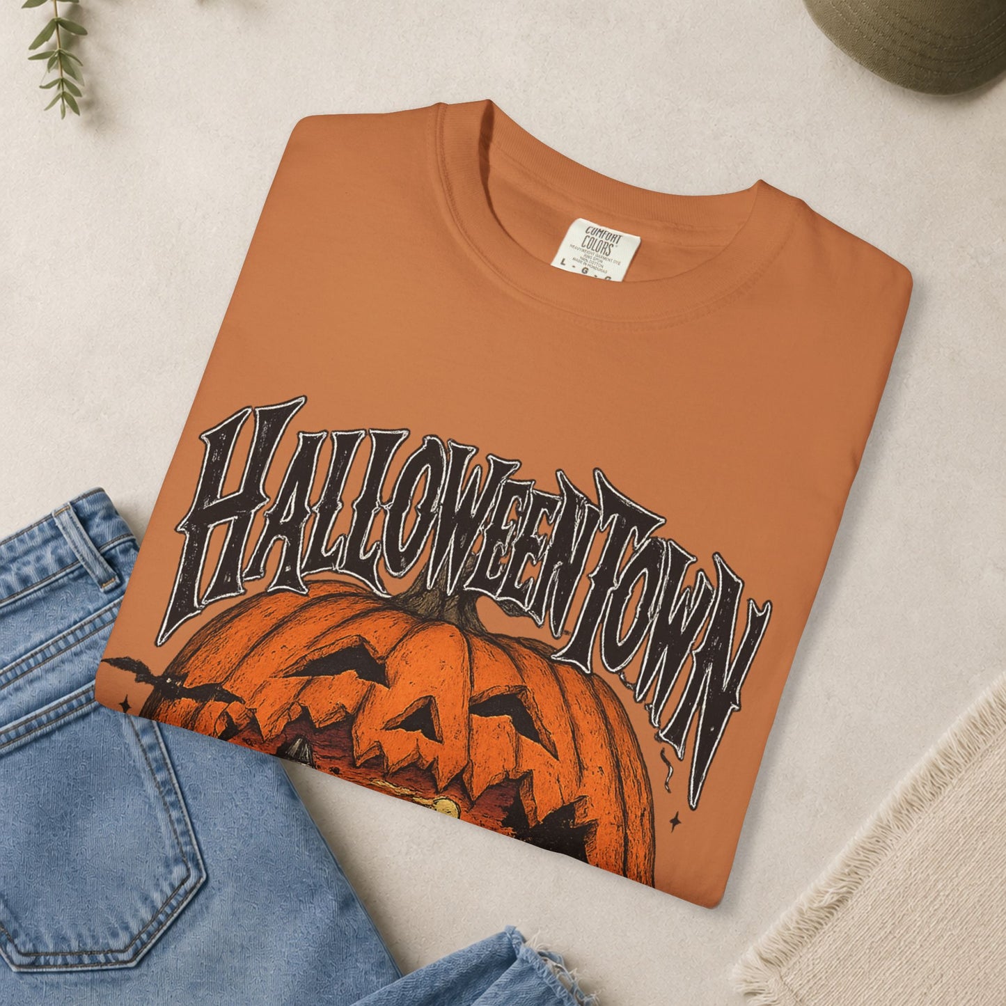 Comfort Colors Halloweentown East 1998 T-shirt,  pumpkin jack-o'-lantern scene T-Shirt