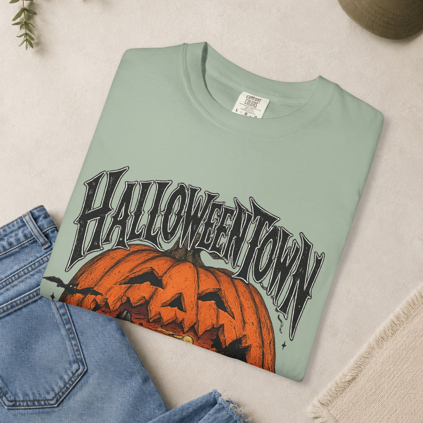 Comfort Colors Halloweentown East 1998 T-shirt,  pumpkin jack-o'-lantern scene T-Shirt