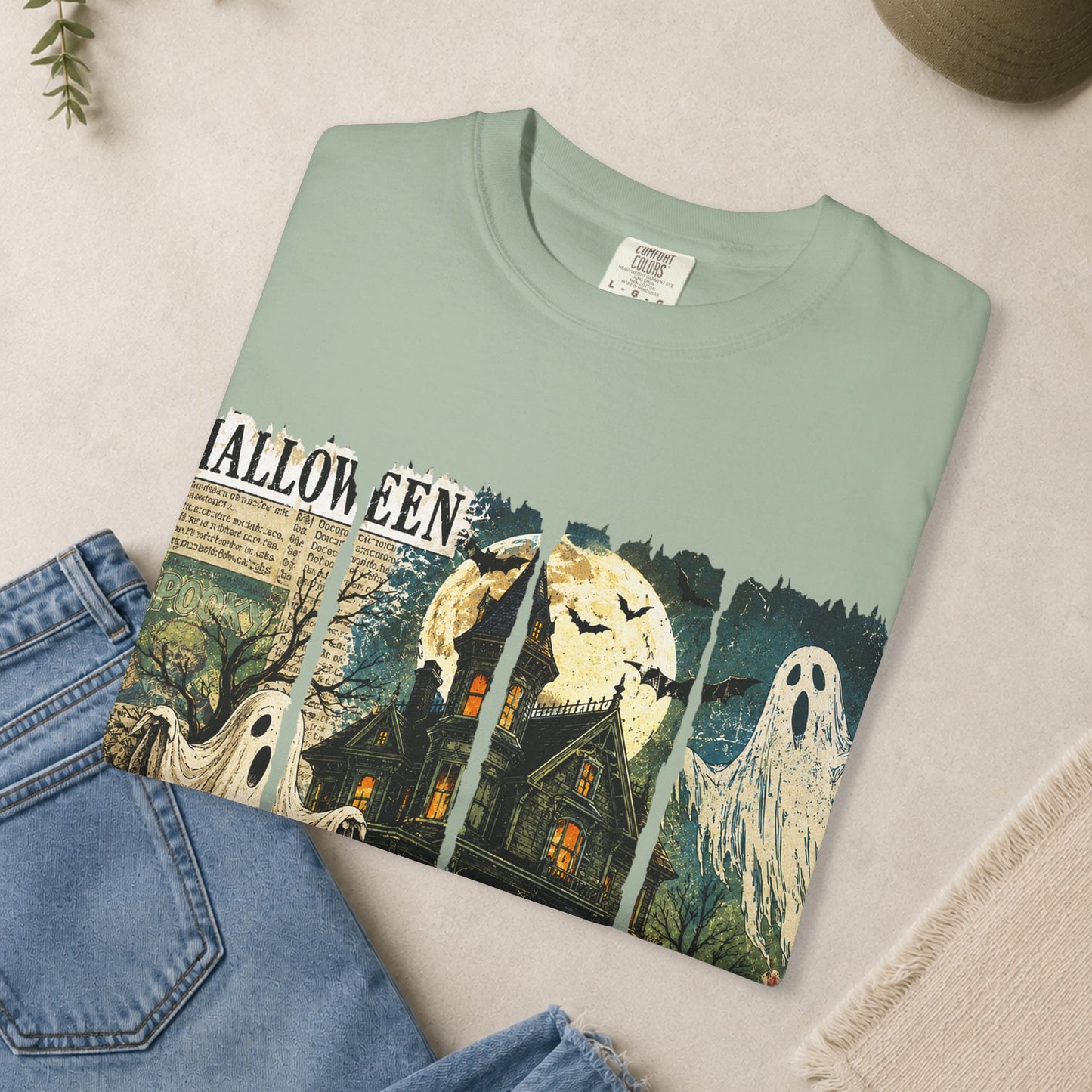 Spooky Season Halloween ghosts, haunted house T-Shirt