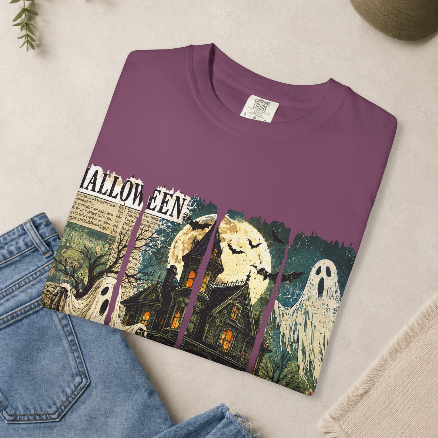 Spooky Season Halloween ghosts, haunted house T-Shirt