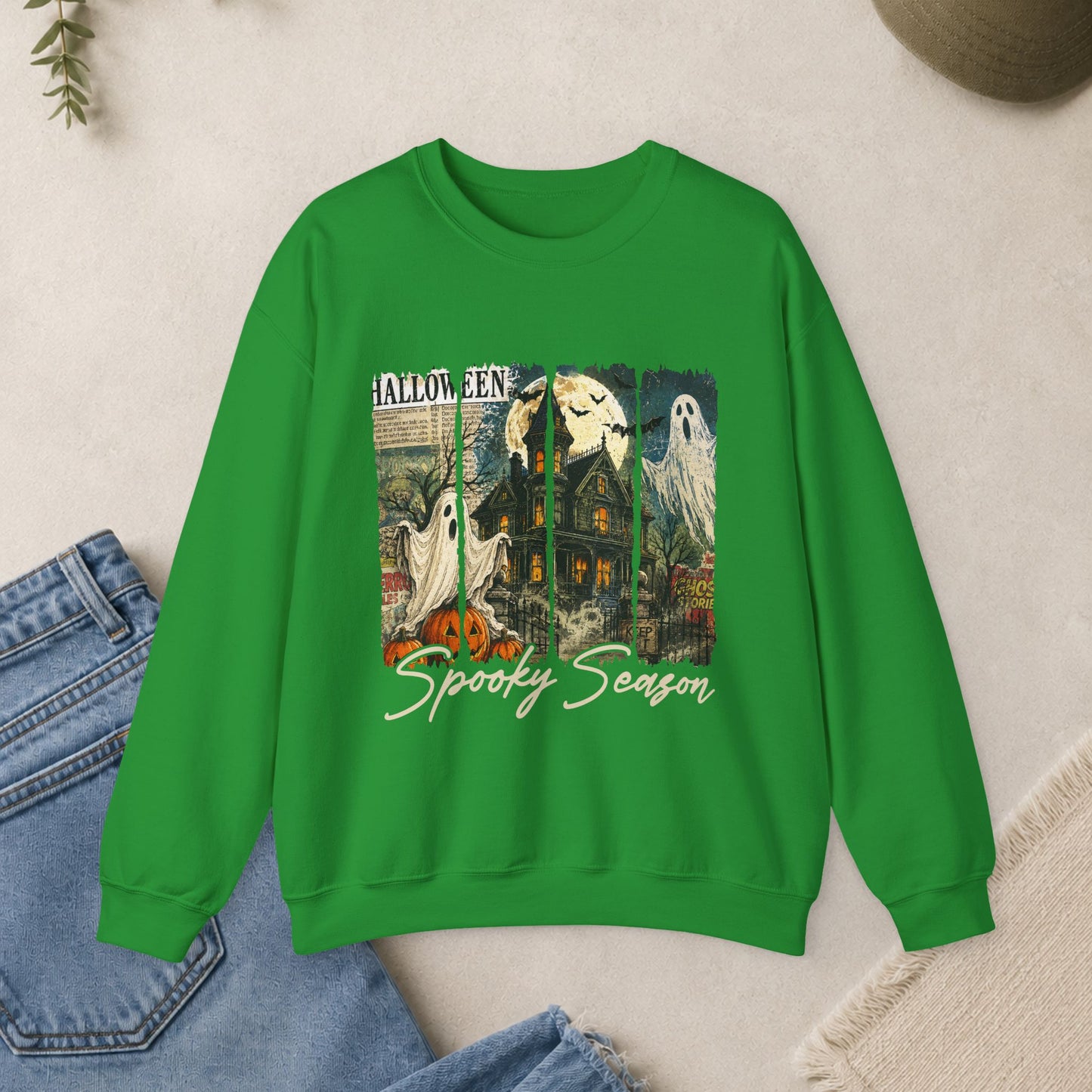 Vintage Halloween ghosts haunted house Sweatshirt | Spooky Season
