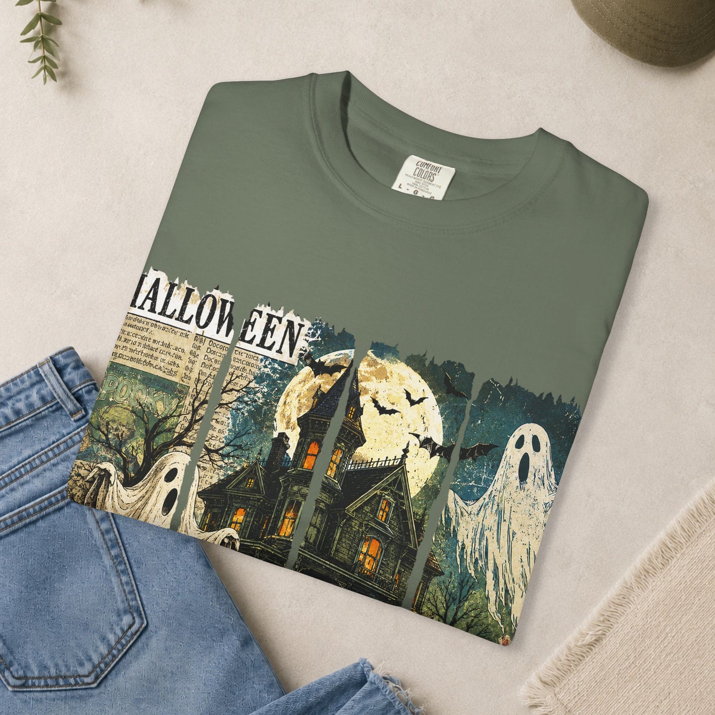 Spooky Season Halloween ghosts, haunted house T-Shirt