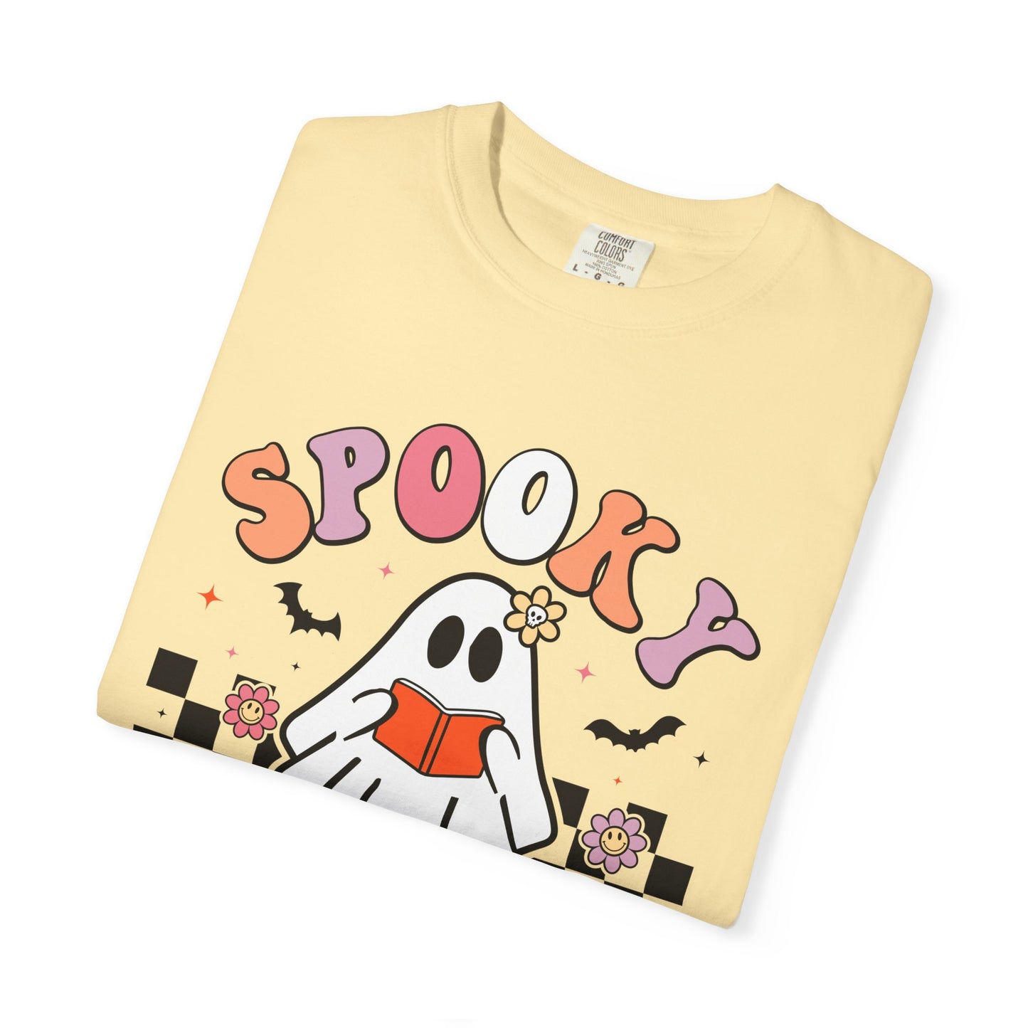 Spooky Fifth Grade Teacher T-Shirt